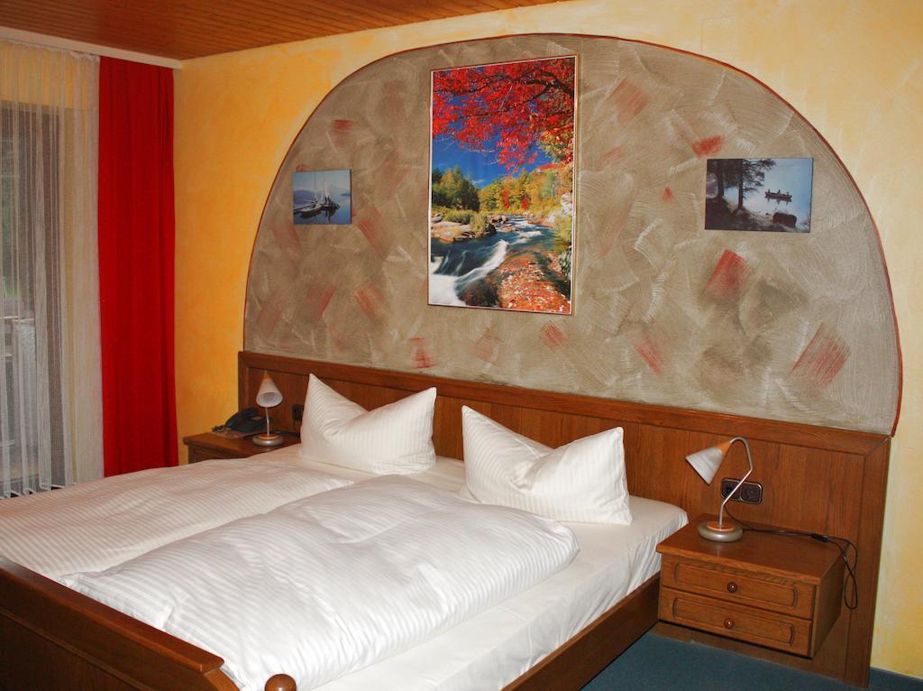 Beim Haxenwirt Hotel Immenstadt im Allgaeu Exterior photo